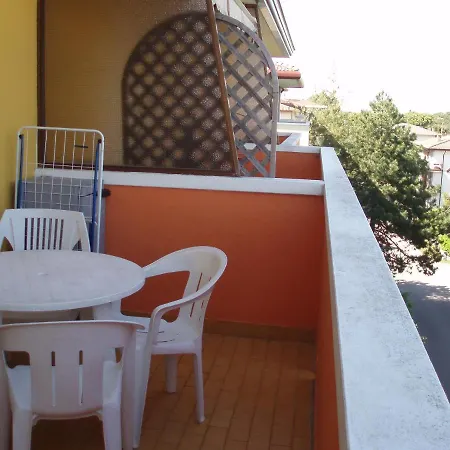 Appartement Practical With Balcony - Beahost