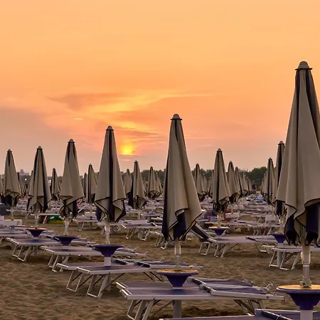 Apartment Seaside With Big Balcony - Beahost Bibione