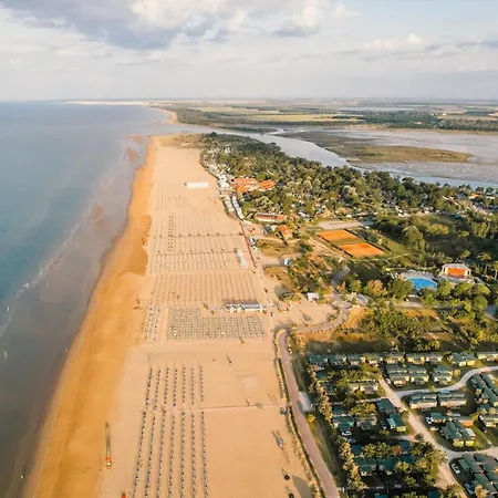 Seaside With Big Balcony - Beahost *